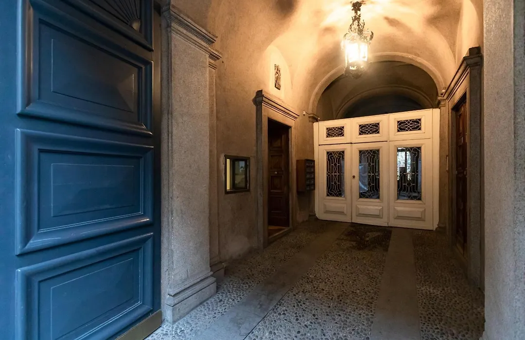 Monte Napoleone Split-Level Terrace Apartment - Top Collection-1
